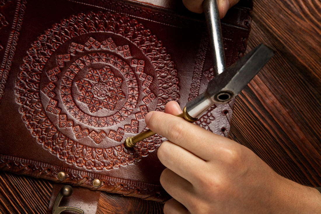 What is the best material for an urn?