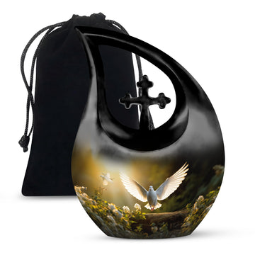 Large Urn 10