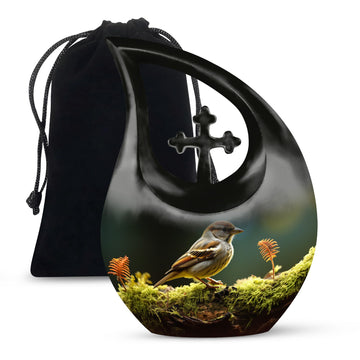 Large Urn 10