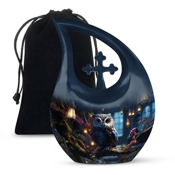 Large Urn 10