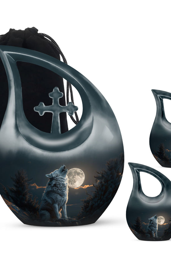 Wolf Howling Urns For Ashes - Ashes Keepsake For Men