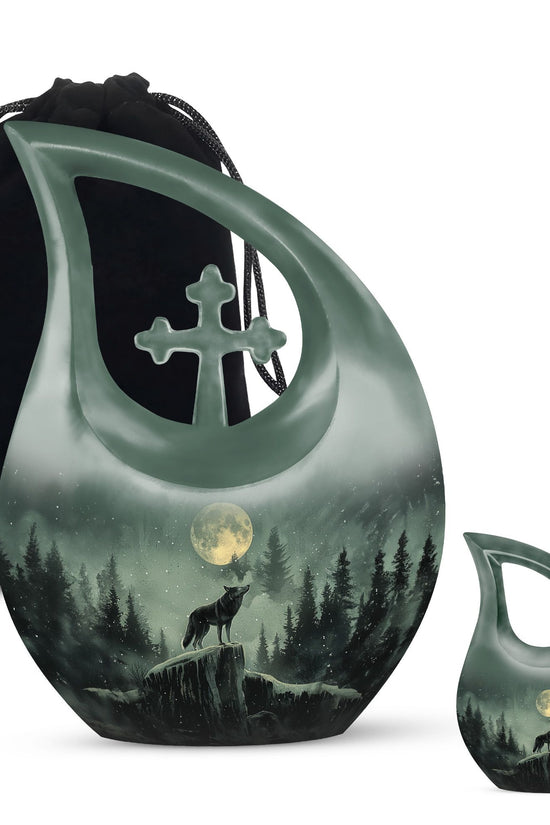 Wolf Howling Urns For Ashes - Mini Urn For Ashes For Women