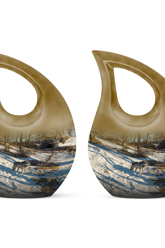 Wolf Howling Urns For Ashes - Cremation Urns For Ashes For Women