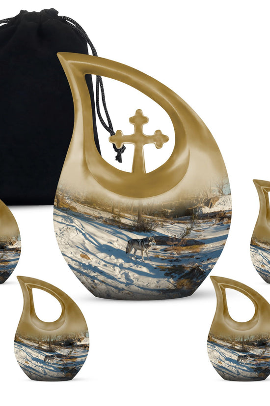 Wolf Howling Urns For Ashes - Cremation Urns For Ashes For Women