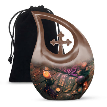 Large Urn 10