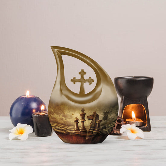 Chess Urns For Ashes - Urns Adult Male