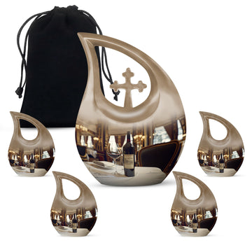 Large Urn With 4 Keepsake