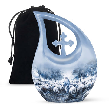 Large Urn 10