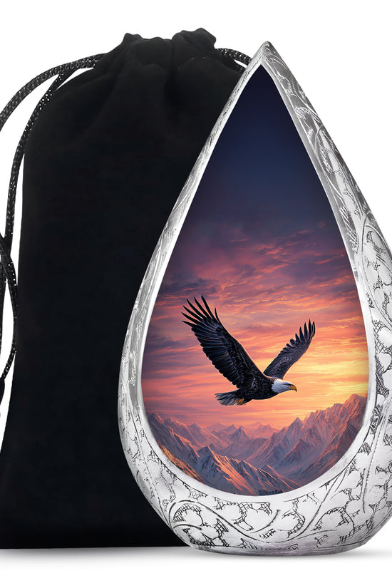 Beautiful Mountain Theme Funeral Urn - Eagle Theme Memorial Urn For Ashes