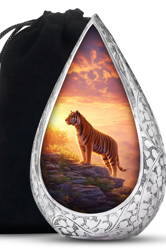 Decorative Tiger Funeral Urn - Mountain Landscape Cremation Urn For Ashes